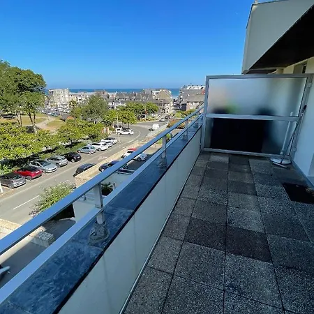 아파트 Calme Avec Terrasse Vue