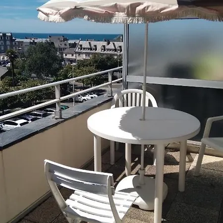 아파트 Calme Avec Terrasse Vue *